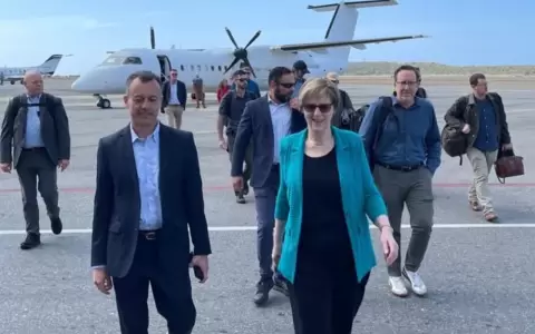 La embajadora Laura Dogu llega a Venezuela para reabrir la misi�n diplom�tica.