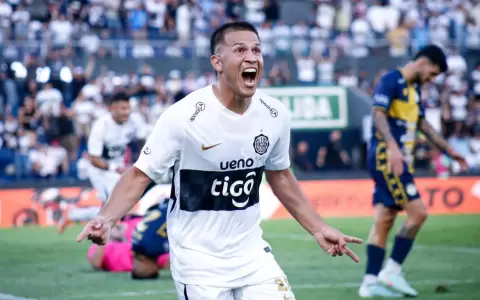 Olimpia consigue una ag�nica victoria en el Defensores del Chaco