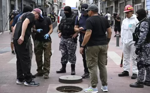 Frustran asalto a un banco en Uruguay: una banda que excav� t�nel para  ingresar al local.
