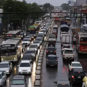 Tren eléctrico de cercanías: alianza con capital emiratí promete 20.000 empleos y reconfigura el área metropolitana