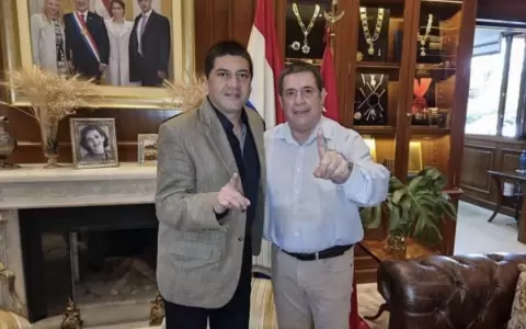 Milc�ades Ralo Aveiro y Horacio Cartes.