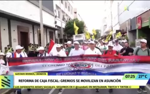 Movilizaci�n de gremios en Asunci�n.