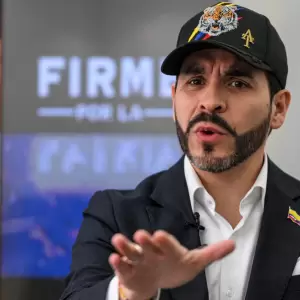 Mandatarios de la derecha latinoamericana felicitan a De la Espriella tras la primera vuelta electoral