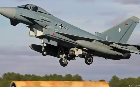 Un Eurofighter del Ej�rcito de Alemania durante un programa t�ctico en Albacete, Espa�a.