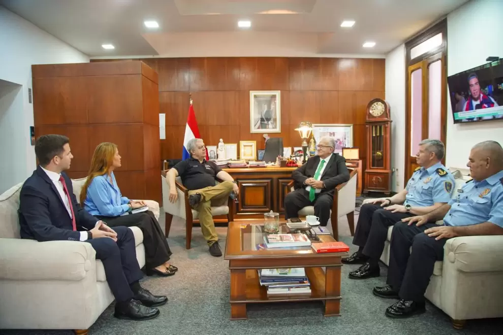 Ministerio del Interior y ministro del TSJE.