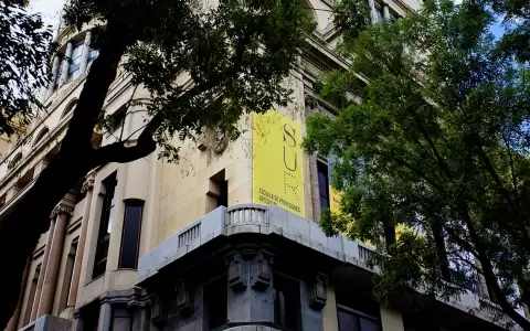 Sur&mdash;Escuela del C�rculo de Bellas Artes de Madrid.