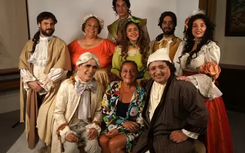 Elenco de "El enfermo imaginario", bajo la direcci�n de Marcela Gilabert y Pablo Ardissone.