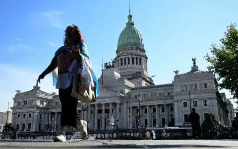 La huelga general fue convocada por los sindicatos para protestar contra el proyecto de ley de reforma laboral impulsado por Milei.
