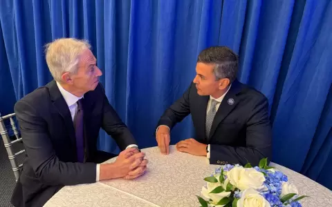 Tony Blair y Santiago Pe�a.