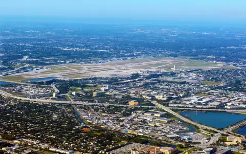 Aeropuerto Internacional de Palm Beach, en Florida, Estados Unidos.