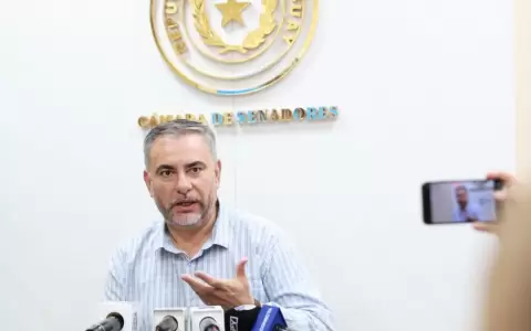 Senador Ever Villalba.