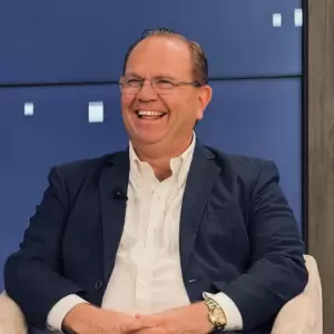 Camilo P�rez marca ventaja sobre Arnaldo Samaniego con m�s del 50% de mesas procesadas