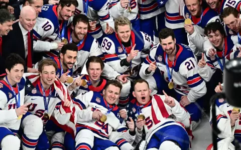 Estados Unidos gana a Canad� el oro en hockey en la �ltima prueba de Mil�n-Cortina