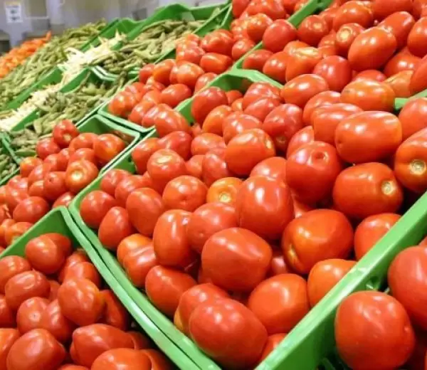Tomates nacionales.