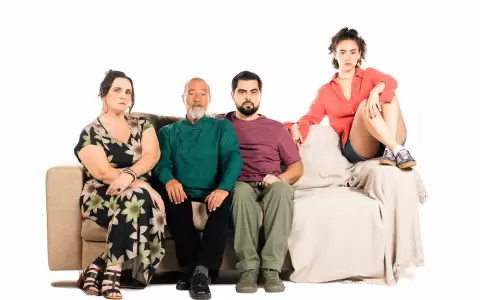 Elenco de "Nunca estuve en Dubl�n", dirigida por Diego Mongel�s.