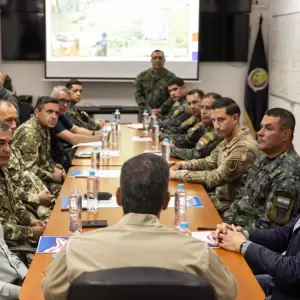 Pe�a ordena despliegue militar en todo el territorio ante expansi�n del crimen organizado