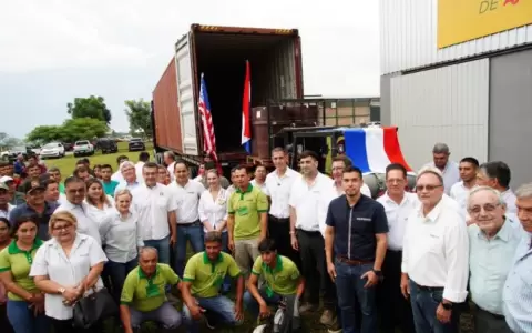 La operaci�n, que estuvo liderada por la Cooperativa Agronorte, marca un paso hist�rico que posiciona al pa�s en un mercado altamente competitivo.