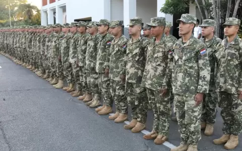 Egreso de militares bomberos forestales.