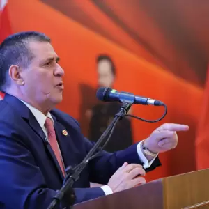 La salud de Cartes mueve el tablero en la ANR