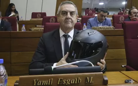 Yamil Esgaib.