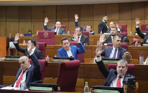 Oficialismo acelera reforma fiscal, pero cede ante exigencias
