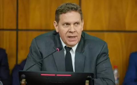 Cae el titular de Petropar tras meses de presi�n y esc�ndalos