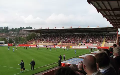 St James Park, estadio del Exeter City.