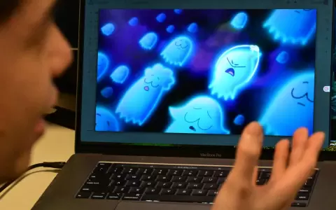 El estudiante de la USC Sijia Zheng habla sobre c�mo utiliz� inteligencia artificial.