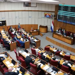 Senado aprueba en general la reforma de la Caja Fiscal