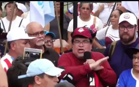 Para docentes, cambios en reforma fiscal es una "victoria parcial"