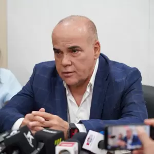 Cartismo blinda a "Chaque�ito" y descarta p�rdida de investidura