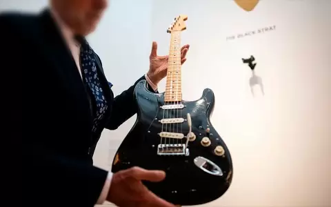La Fender Stratocaster negra utilizada por David Gilmour.