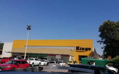 Kingo Supermercado.
