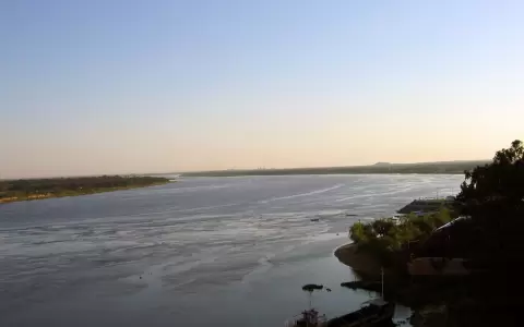 El R�o Paraguay sube 50 cent�metros tras intensas lluvias en Asunci�n.