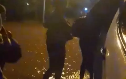 Evacuaci�n de las familias inundadas en Luque.
