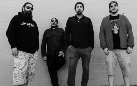 Banda "Deftones".