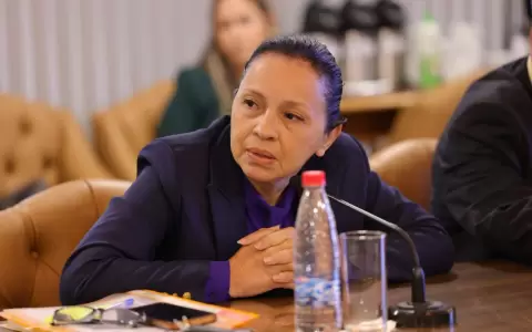 Yolanda Paredes.