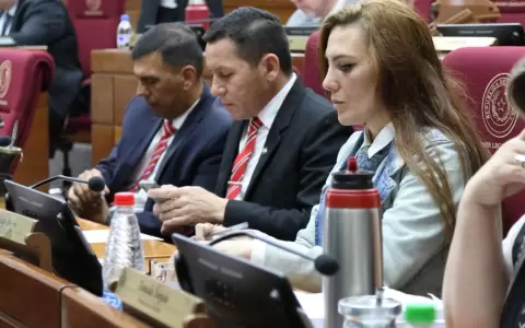 Javier Vera alias Chaque�ito, bajando la cabeza.