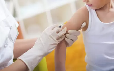 Vacunaci�n contra el sarampi�n.