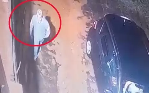 Un trabajador perdi� la vida luego de que un port�n el�ctrico se cerrara de manera repentina y lo golpeara en la cabeza.