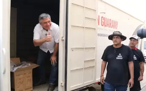 Ministro de Educaci�n, Luis Ram�rez, afirma que los kits se entregar�n en su totalidad despu�s de Semana Santa 2026.