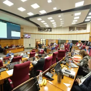 Semana Santa: Senado adelanta sesi�n para el lunes y se asegura casi una semana libre de actividades