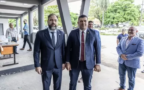 Nicora y Gustavo Ferriol.