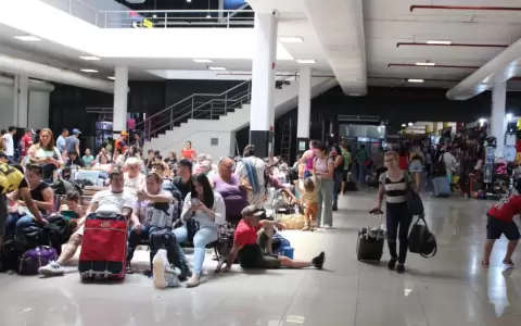 Estaci�n de buses de Asunci�n.