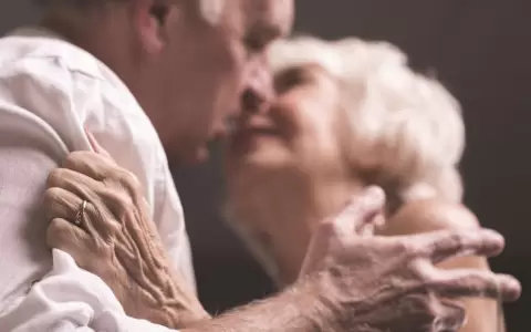 sexo - pareja - adulto mayor