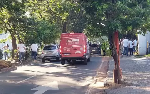 Funcionarios municipales realizan amplia jornada de limpieza en Asunci�n