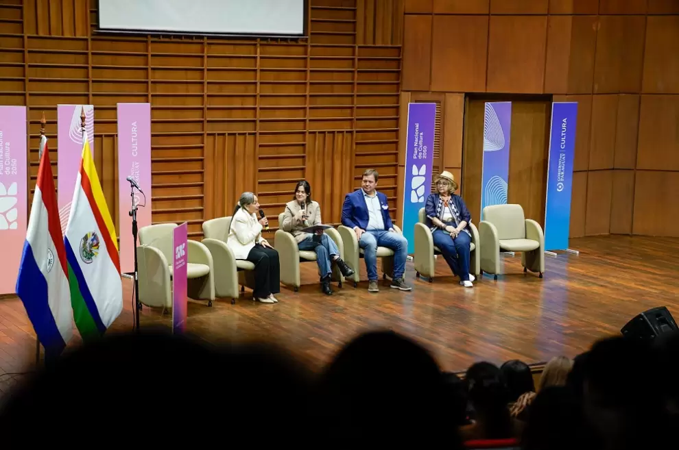 Foro Regional Sur. Cortes�a