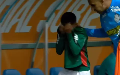 Jugador de la Sub-12 de Palmeiras rompe en llanto por supuestos insultos racistas