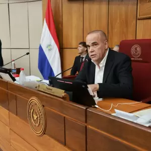 Avanzan con el libelo acusatorio para expulsar a "Chaque�ito" Vera del Senado