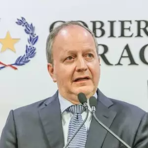 Carlos Fernández Valdovinos deja el Ministerio de Economía y Finanzas